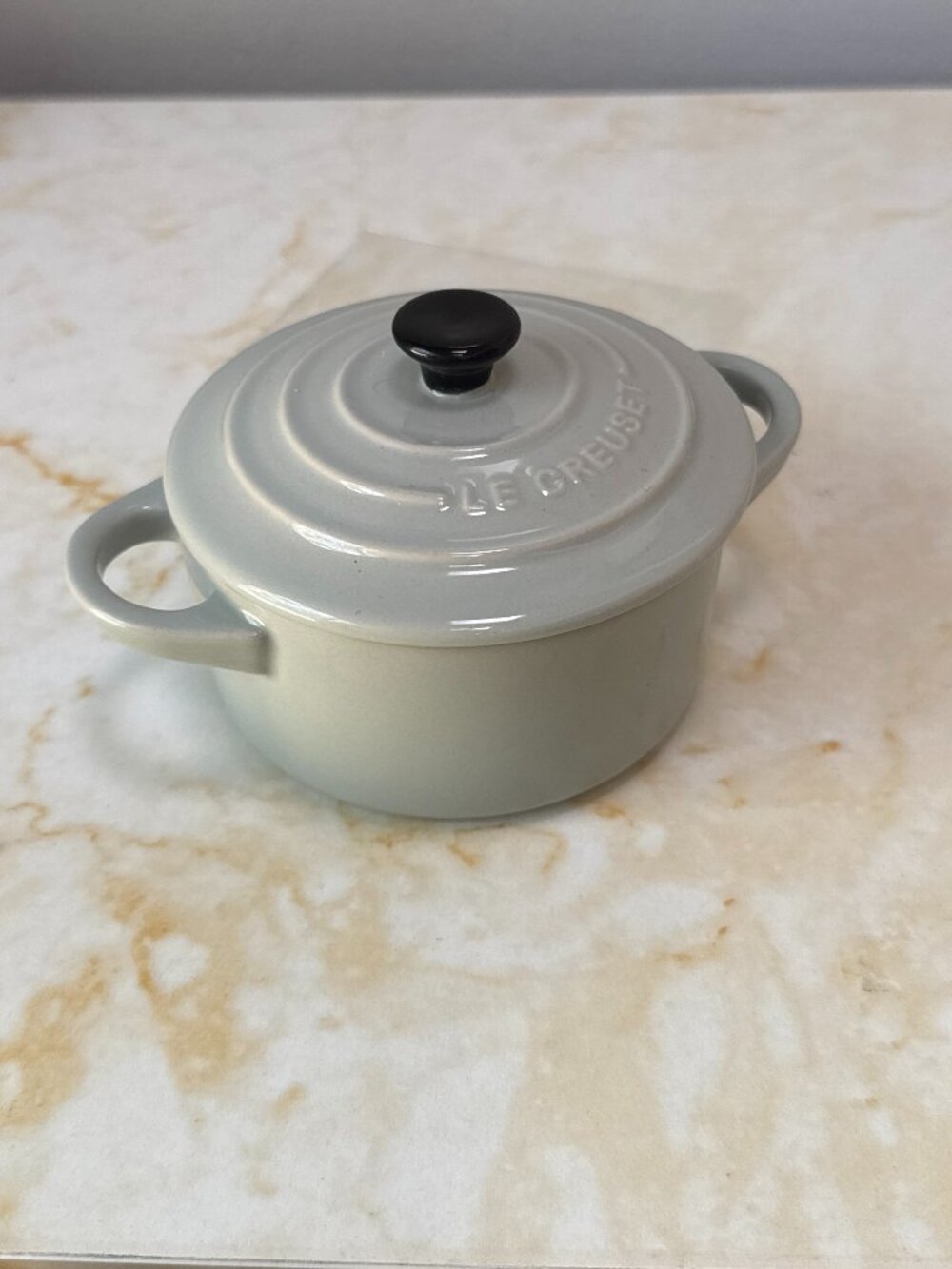 Rare Retired Le Creuset Pistache 10cm Mini Round Cocotte Stoneware